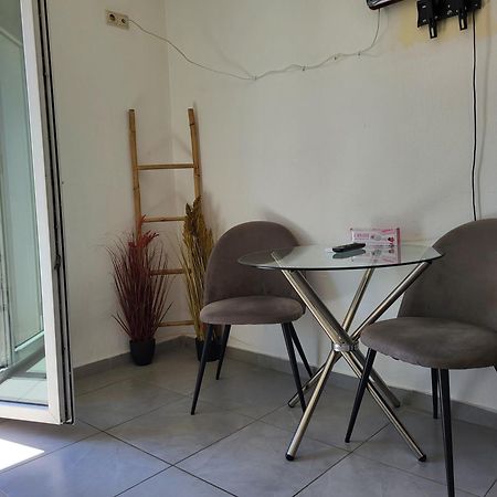 Castle View Studio 1 Apartment Кавала Екстериор снимка